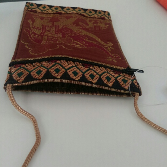 Indian Metallic Elephants Mini Purse - Picture 4 of 4