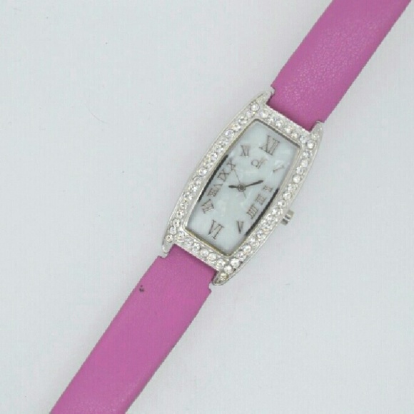 Watch - Picture 3 of 4