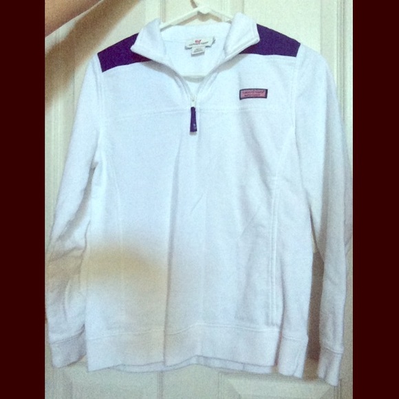 🚫SOLD🚫Vineyard Vines Neon Whale Navy Shep Shirt