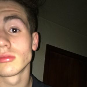 Meet your Posher, Devvom