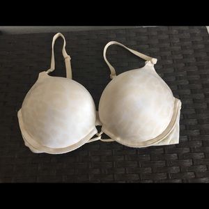 Victoria's Secret Bombshell Bra