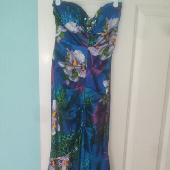 Long sweetheart fitted mermaid prom dress - Picture 2 of 4