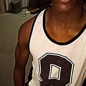 Meet your Posher, Kaylon