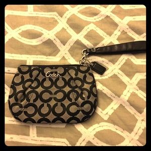 Black COACH clutch with modern C print!
