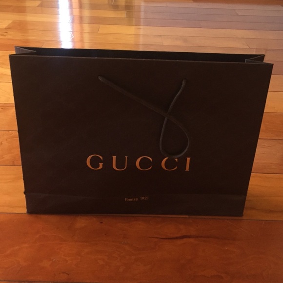 Gucci paper bag