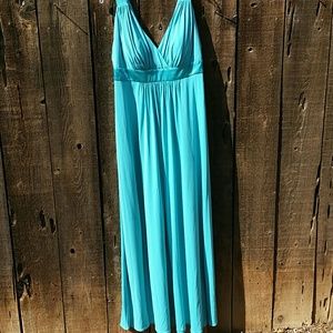 Beautiful NWT David's Bridal Teal Gown