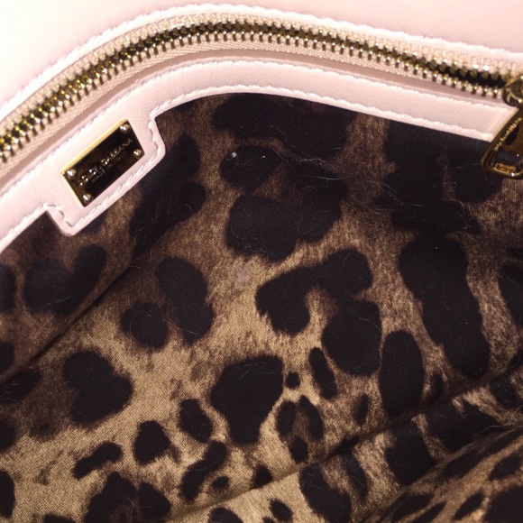 Dolce & Gabbana pink shag wool gold chain handbag - Picture 2 of 4