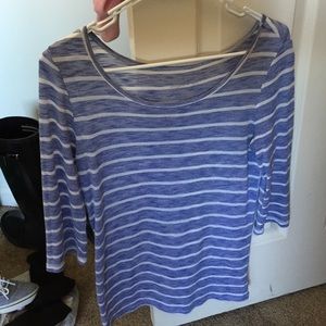 Striped blue and white half sleeve top