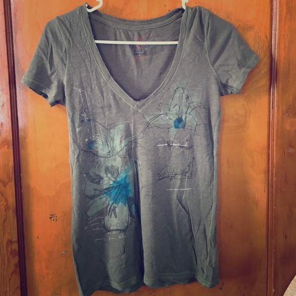 Olive green AE graphic tee