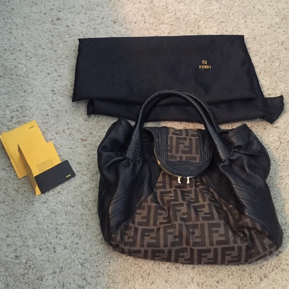 Fendi spy bag