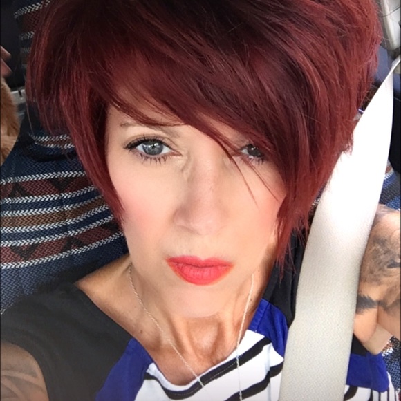 Meet your Posher, Dawnn - Picture 2 of 2