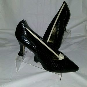 J Renee Pumps(never worn)