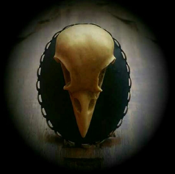 ??Victorian Antique Aged Raven Crow Skull Ring???? - Picture 4 of 4