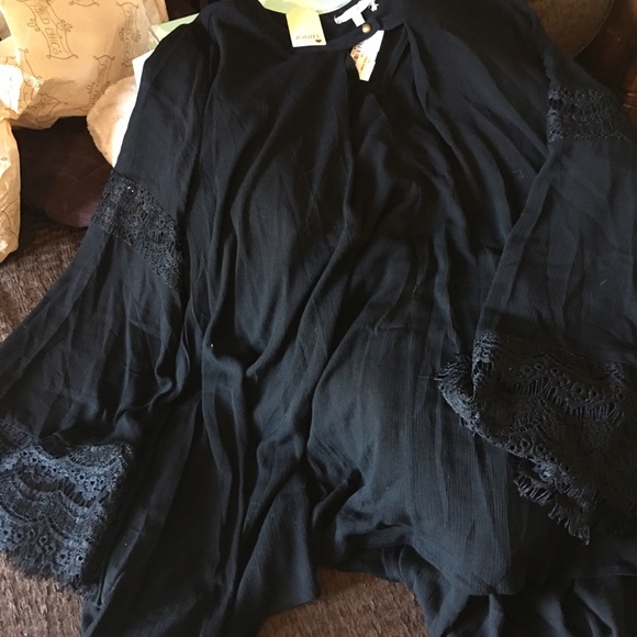 Long sleeve tunic/shirt