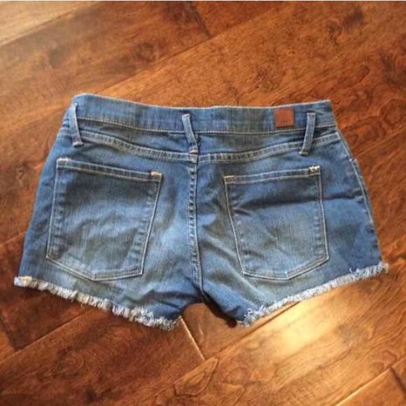 Roxy jean shorts size 5 - Picture 3 of 4