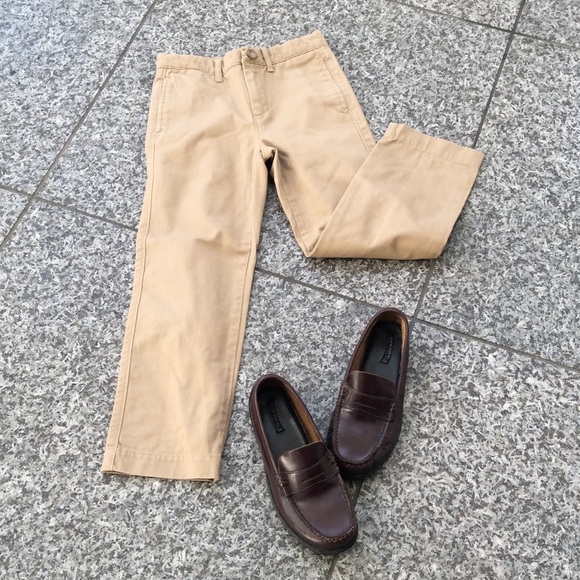 Boys size 4W