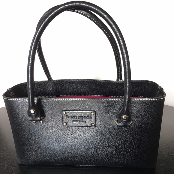 ♠️Kate Spade tote♠️