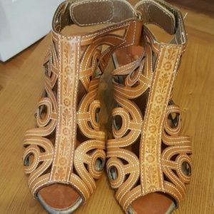 Flourish shoes size 36