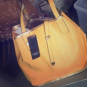 Mondani tote