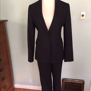 SOLD Elie Tahari navy jacket pants suit