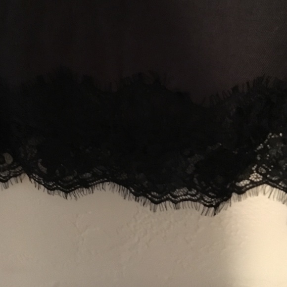Black mini with lace. Brand new. - Picture 3 of 4