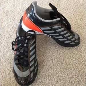 adidas shoes size 4 adidas shoes size 4