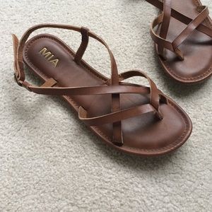 Super cute strappy MIA sandals