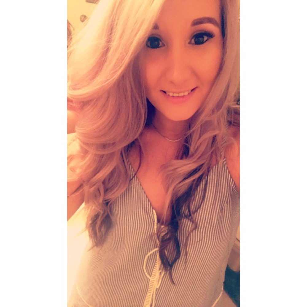 Meet your Posher, Bre
