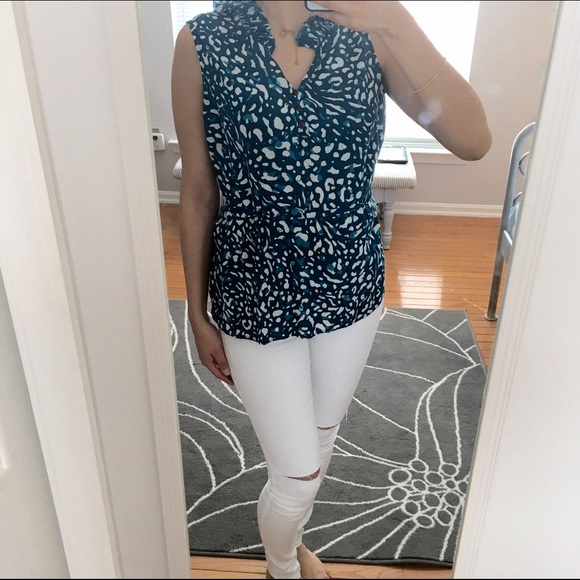 Merona Tops - Airy patterned top 💙