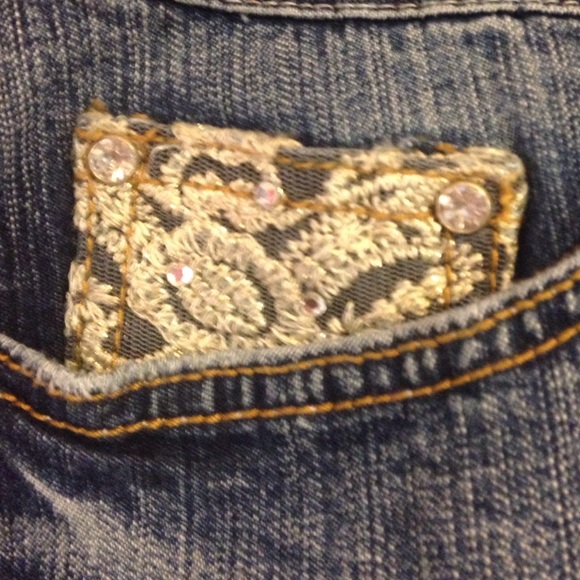 SALE Vanilla Star denim skirt w/lace detail sz 13 - Picture 2 of 4