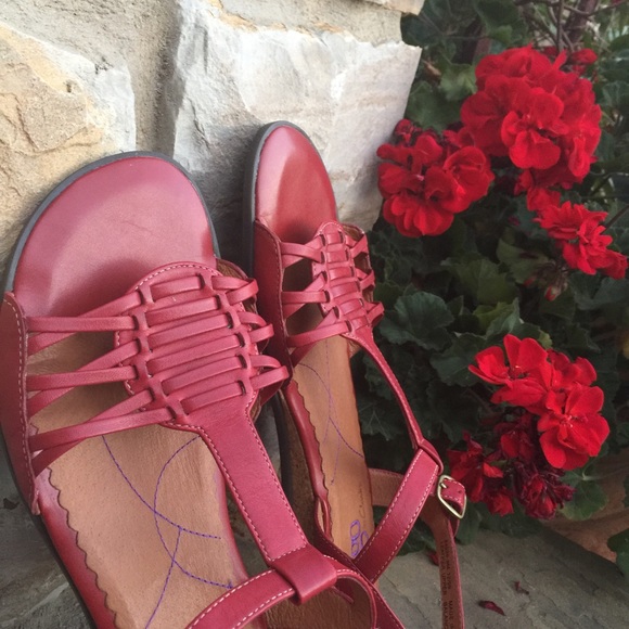 Clark's Red leather sandals