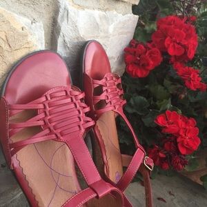 Clark's Red leather sandals
