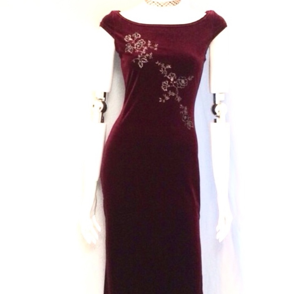 Ecru Studio Maxi Red Velvet Dress.