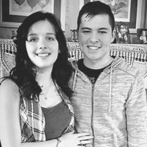 Meet your Posher, Caitlin