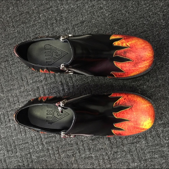 UNIF Pyro Boots 🔥 - Picture 3 of 4
