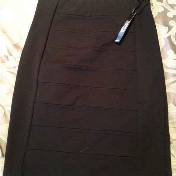 Brand new, black instantly slimming pencil skirt
