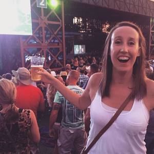 Meet your Posher, Emily