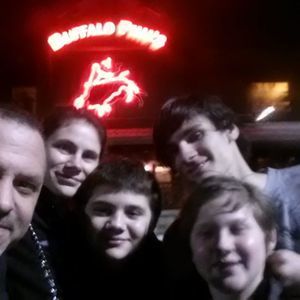 Meet your Posher, scribblz