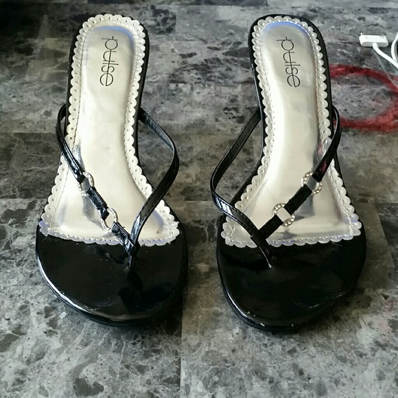 Sandal heels