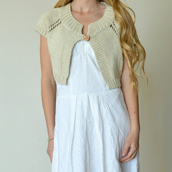 Elizabeth Gillett NYC Anthropologie Shrug S