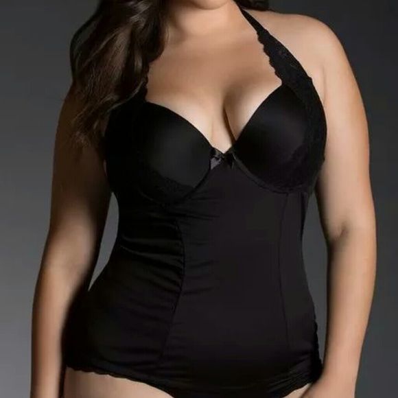 Halter top bra shapewear torrid size 3