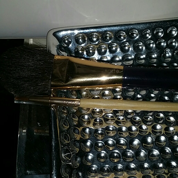 Tarte Other - Tarte makeup brushes Tarte Other - Tarte makeup brushes