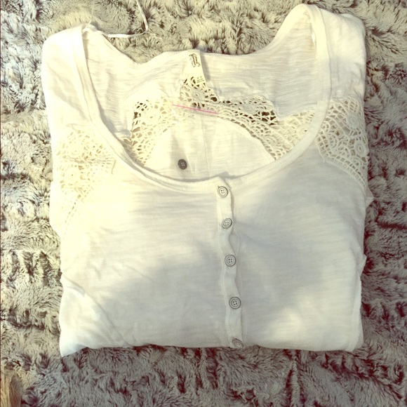 Free people white long sleeved top