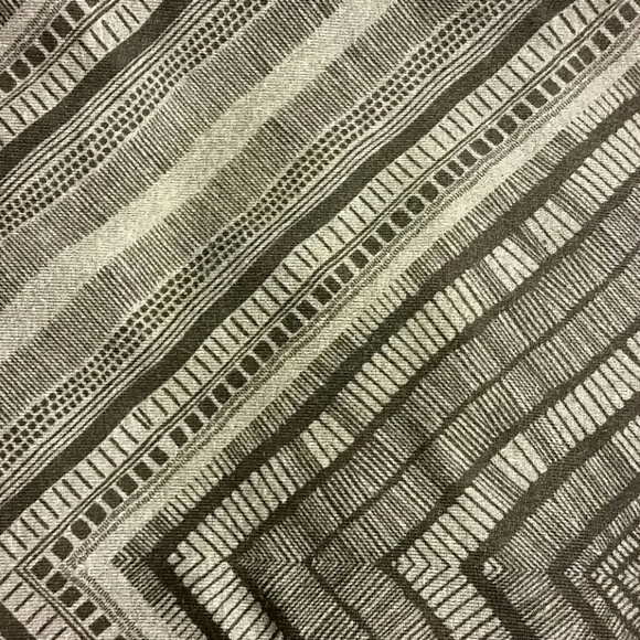 SOLD-Fabletics workout pants! - Picture 2 of 2