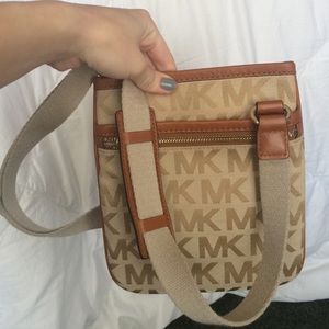 Micheal kors bag, leather and tan