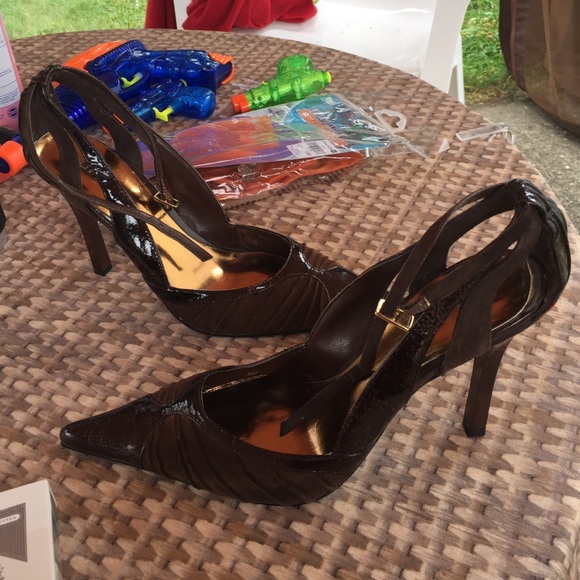 Shoes - Picture 3 of 4