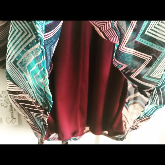 🆕 Pretty Chevron Dress Fully Lined - Picture 2 of 4