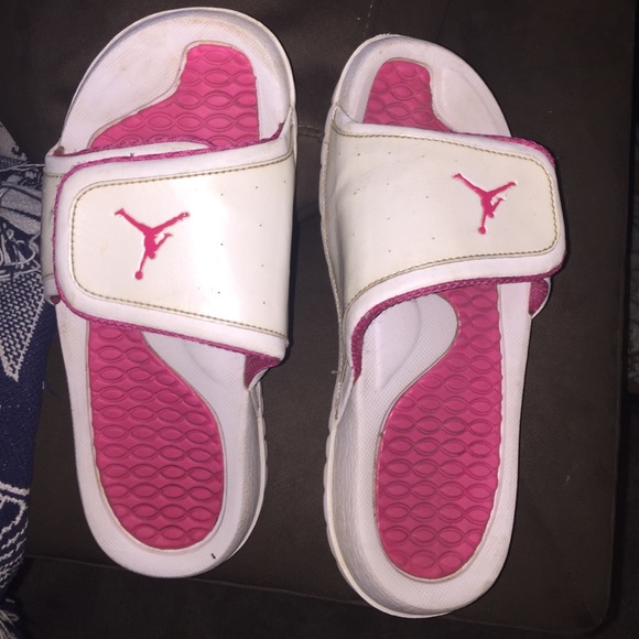 Girls Jordan slides