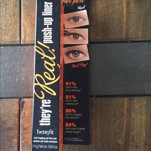 Benefit they're real push -liner