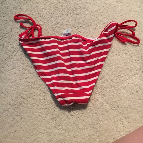 bikini bottoms - Picture 2 of 2